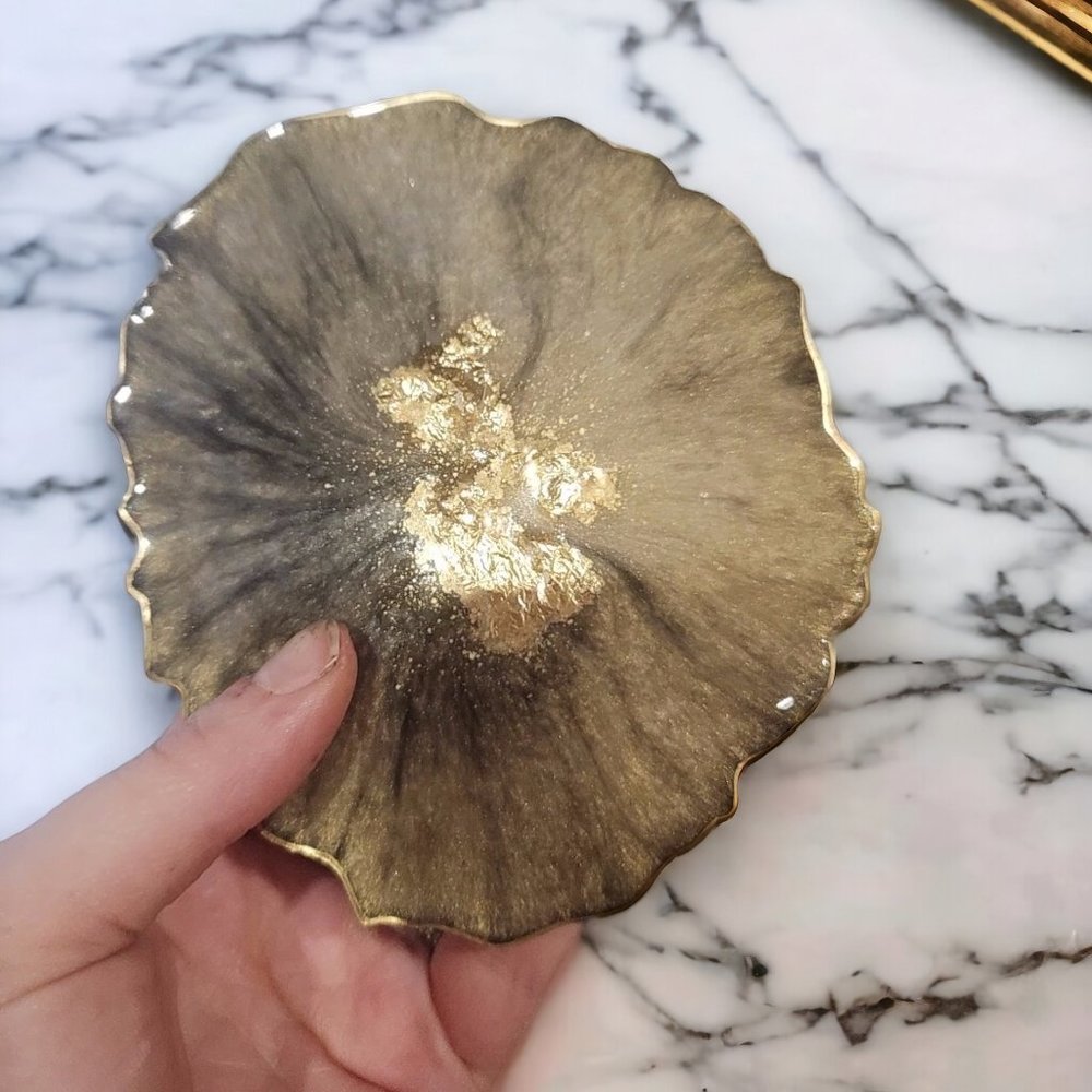 Handmade Resin Black &Gold Smokey Coasters